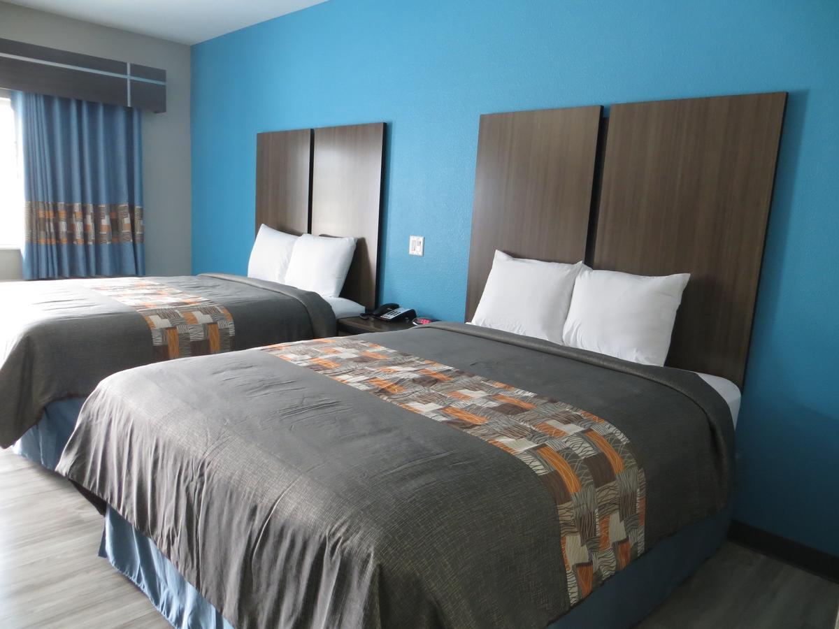 Haven Inn & Suites Willowbrook (Adults Only) Houston Bagian luar foto